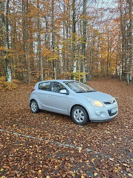 Hyundai I20 2012 photo 2