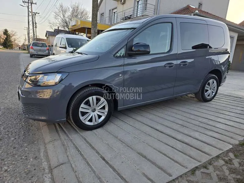 Volkswagen Caddy 2023 photo 2