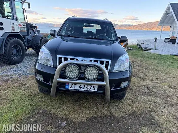 Toyota Land Cruiser 2006 photo 2