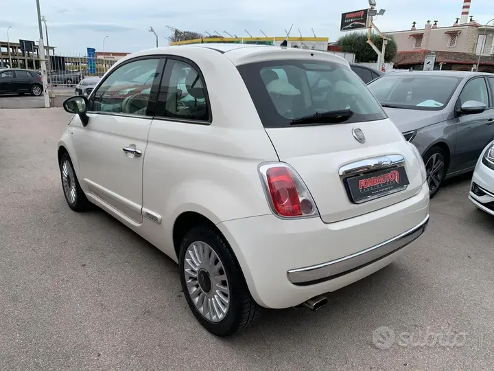 Fiat 500 2010 photo 2