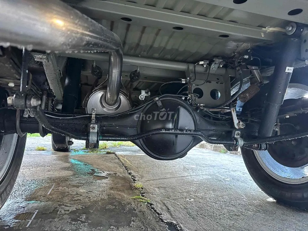 Ford Everest 2012 photo 2