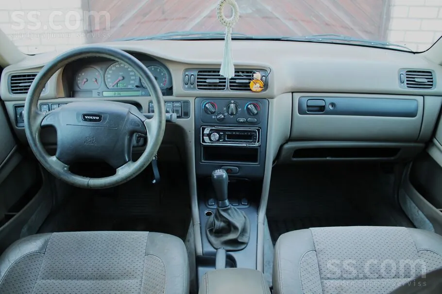 Volvo S70 1998 photo 5