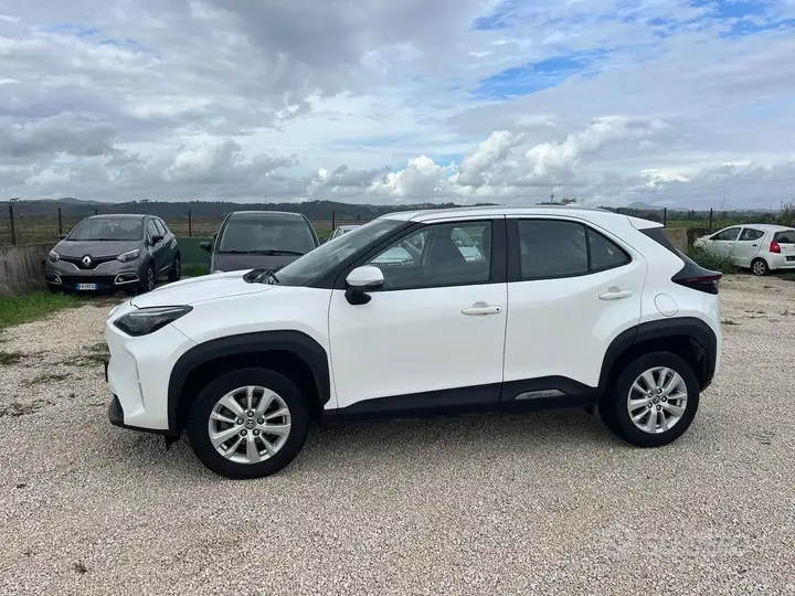 Toyota Yaris Cross 2022 photo 3