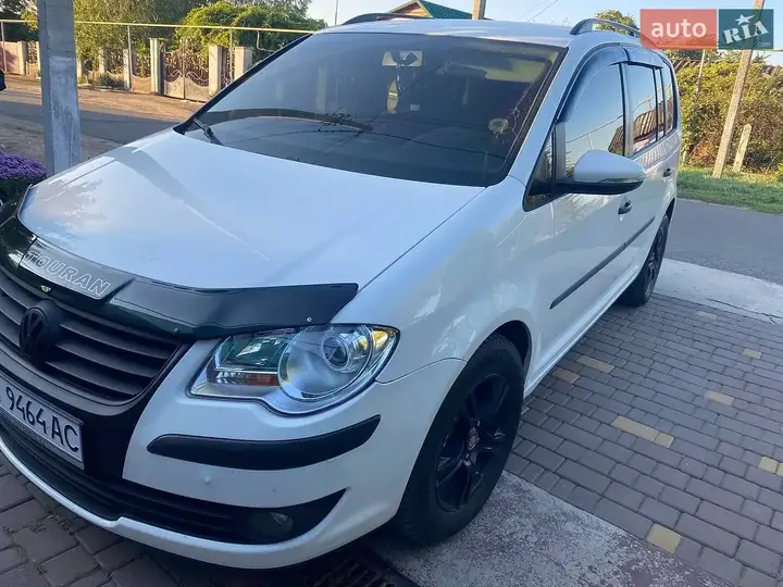 Volkswagen Touran