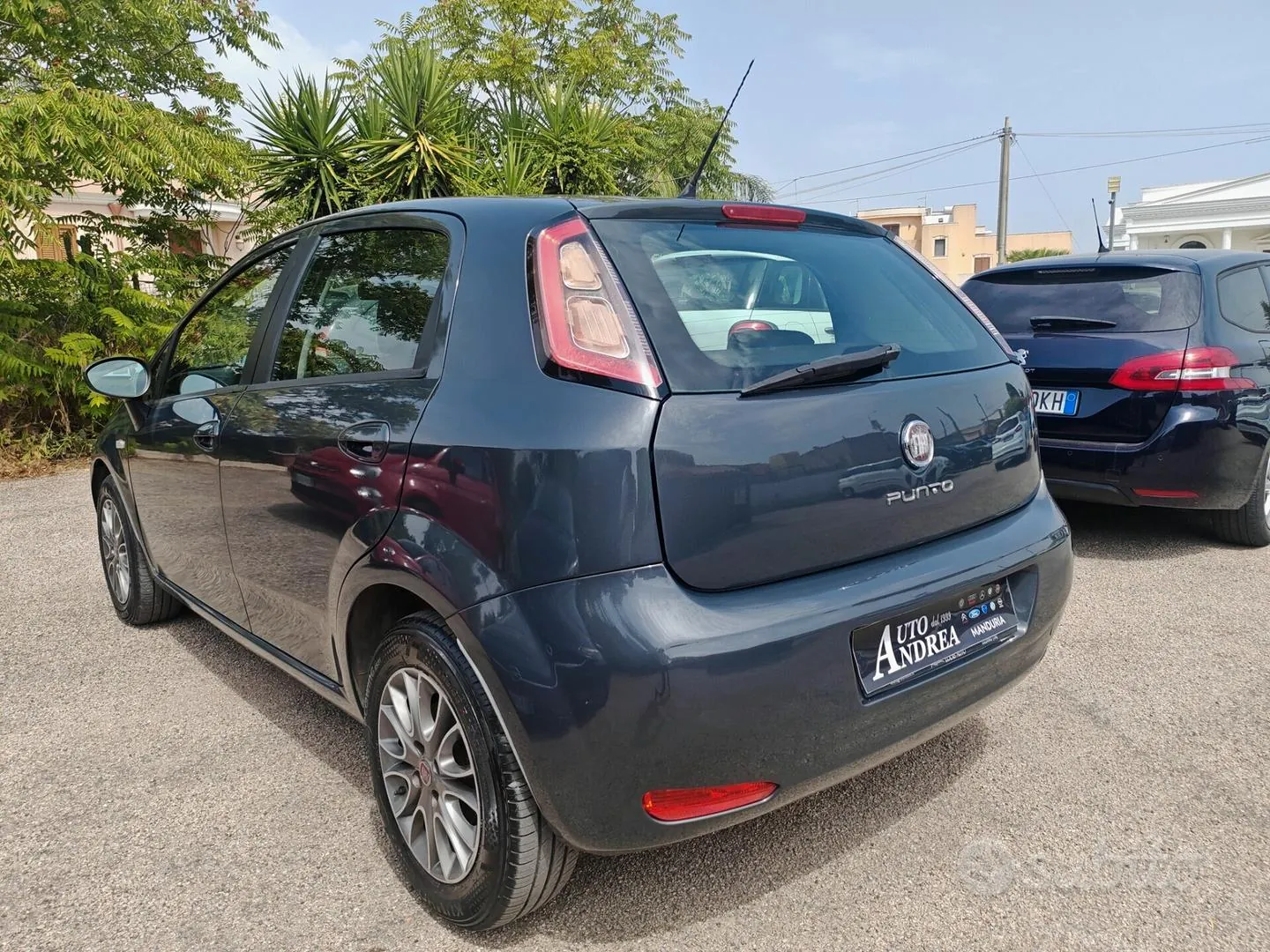 Fiat Punto 2012 photo 4