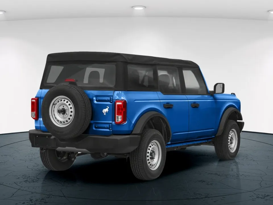 Ford Bronco 2021 photo 2