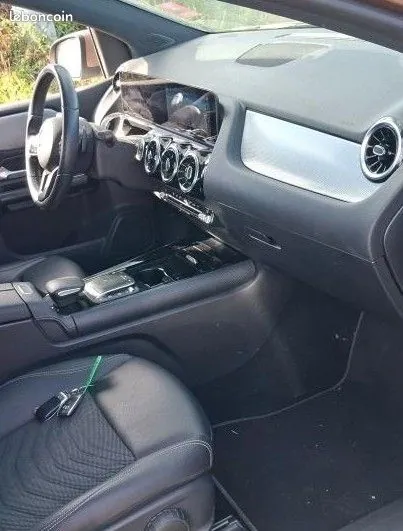Mercedes-Benz B-Class 2022 photo 4