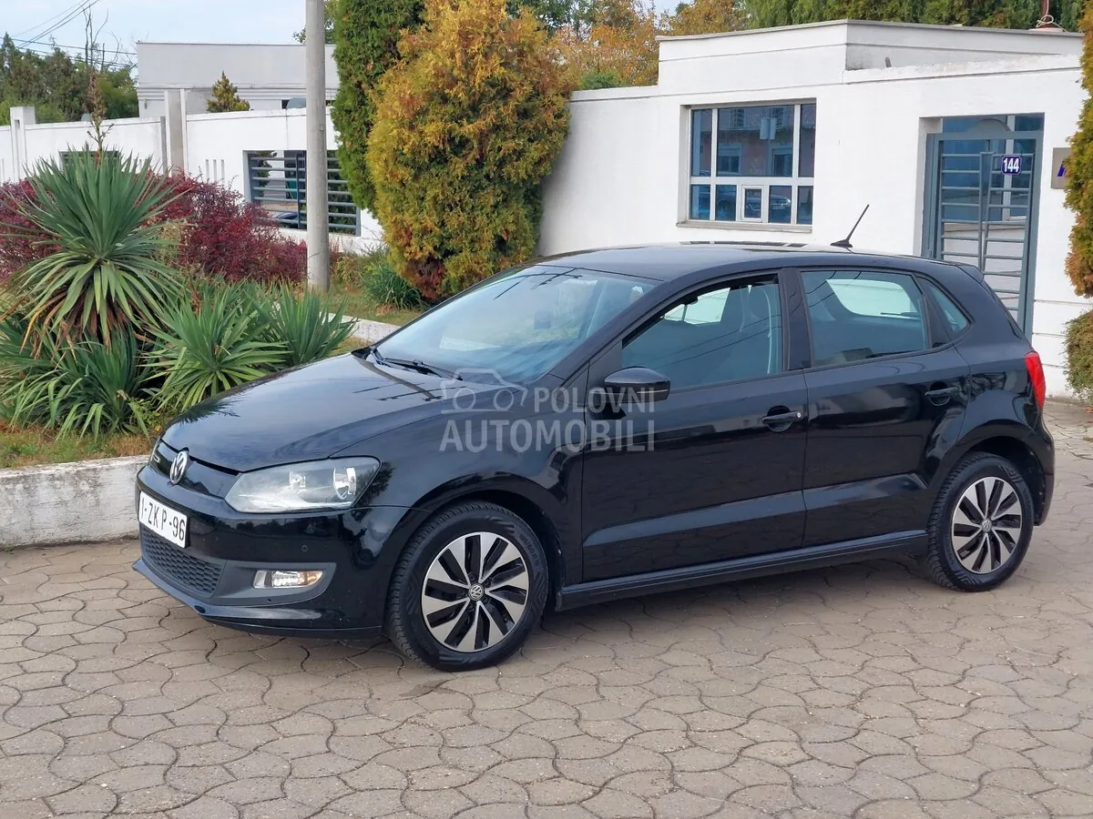 Volkswagen Polo 2015 photo 3