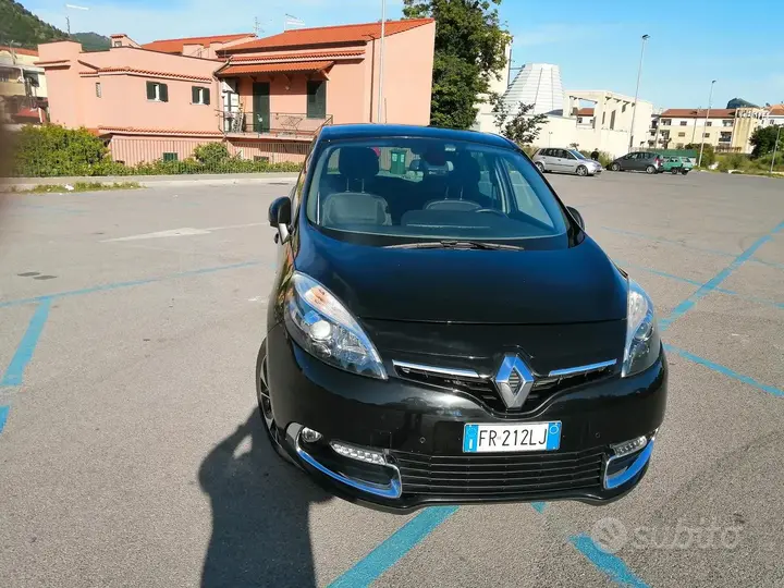 Renault Scenic 2014 photo 5
