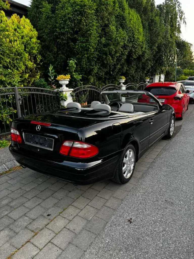 Mercedes-Benz Clk-Class