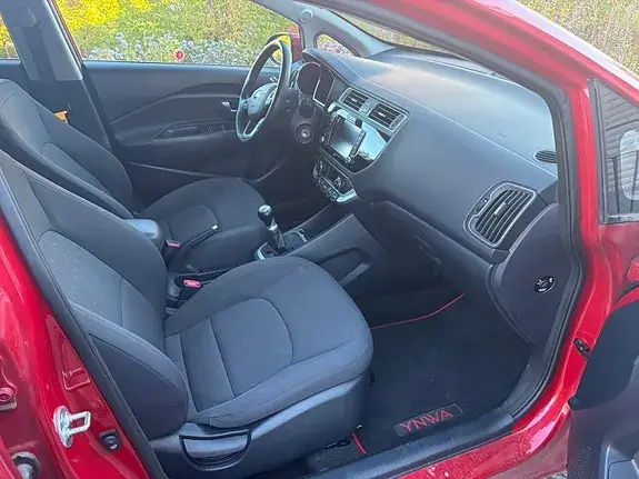 Kia Rio 2016 photo 5