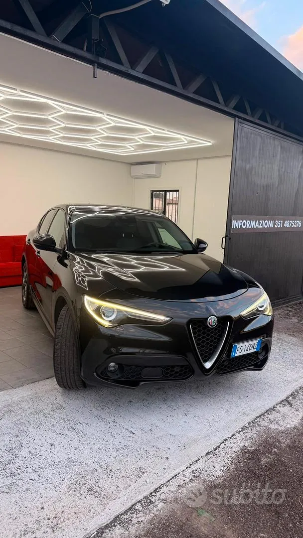 Alfa Romeo Stelvio 2018 photo 2