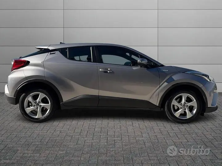 Toyota C-Hr 2019 photo 3
