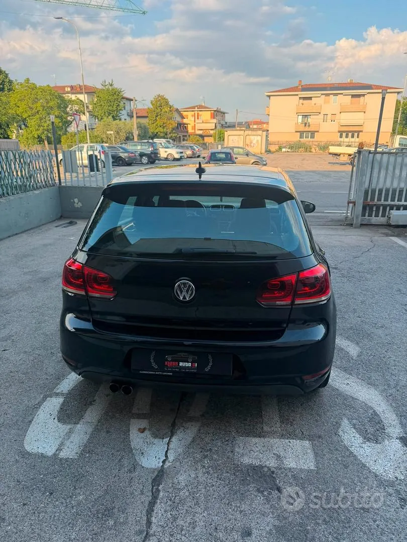 Volkswagen Golf 2011 photo 3