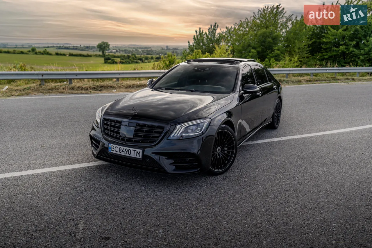 Mercedes-Benz S-Class