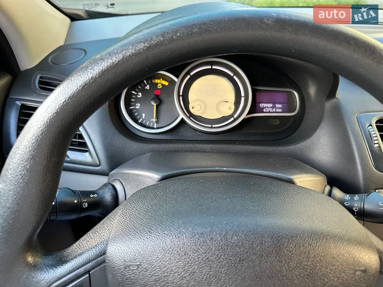 Renault Megane 2010 photo 5