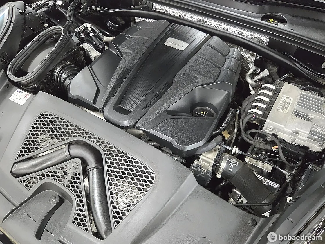 Porsche Macan 2022 photo 5