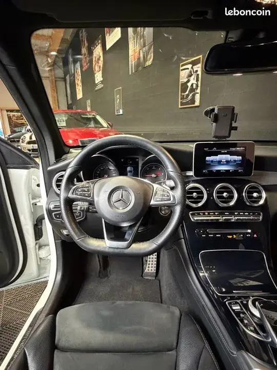 Mercedes-Benz Glc 2019 photo 4