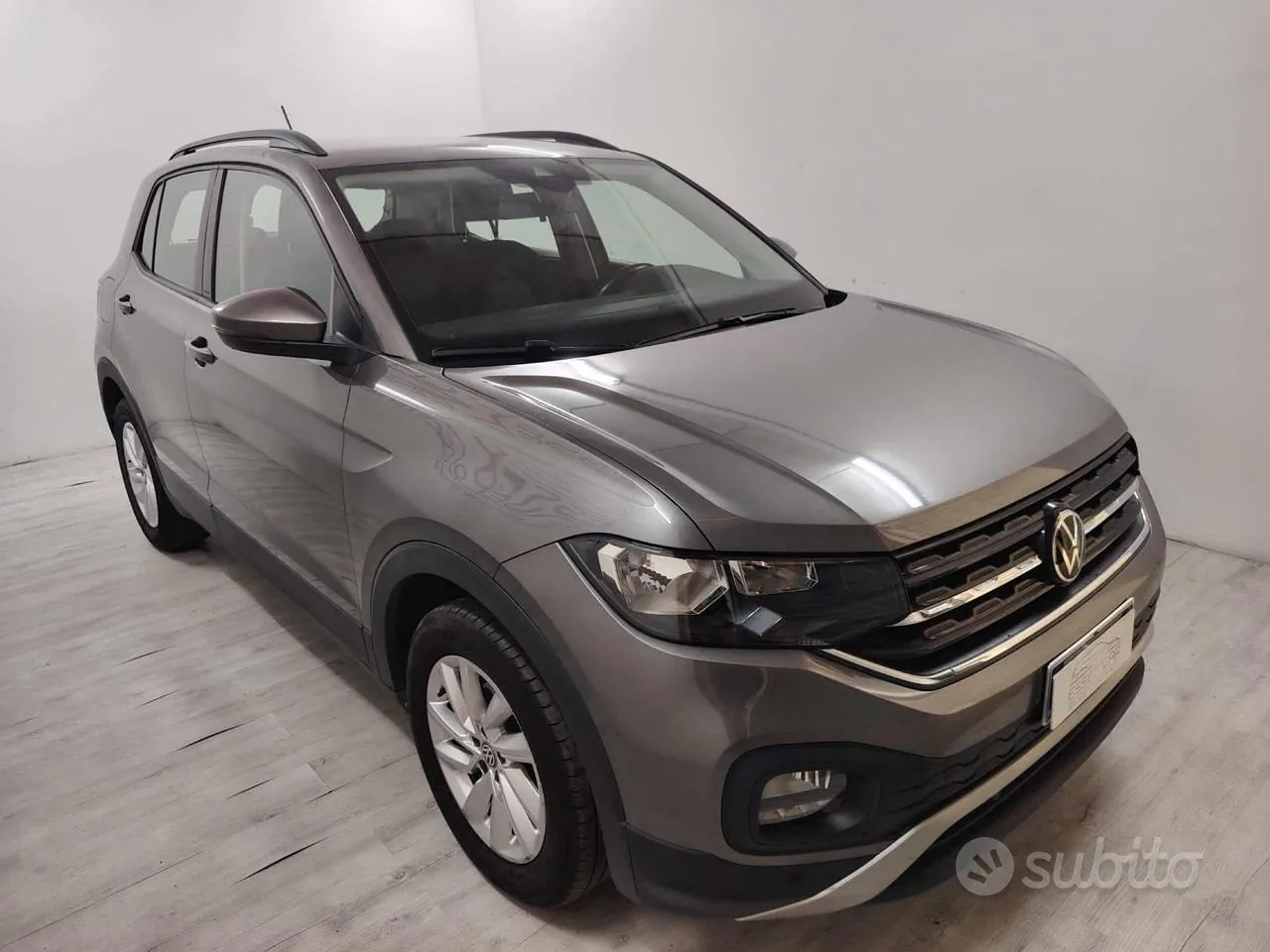 Volkswagen T-Cross 2021 photo 2