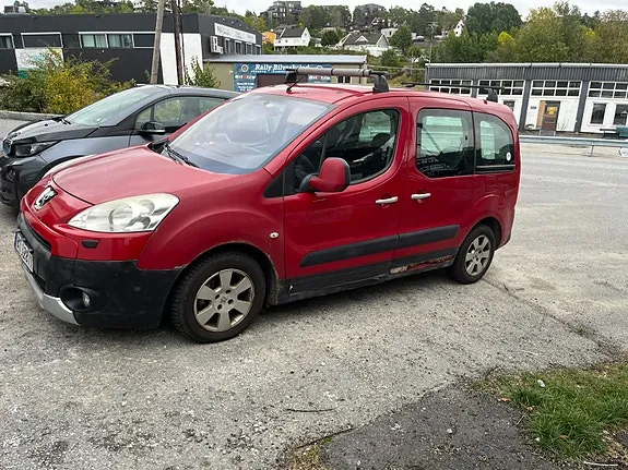 Peugeot Partner 2010 photo 2
