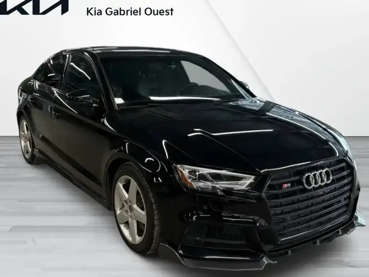 Audi S3 2018 photo 3