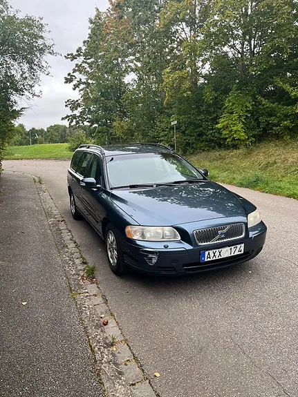 Volvo V70 2007 photo 2