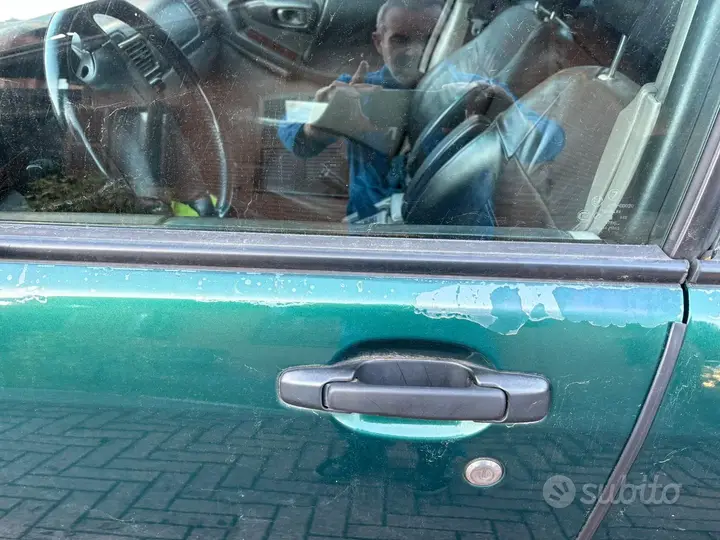 Subaru Forester 1999 photo 4