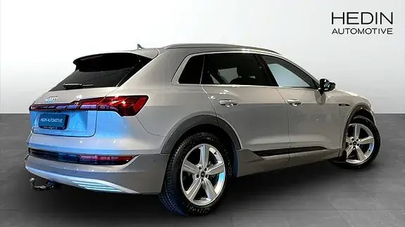 Audi E-Tron 2022 photo 2