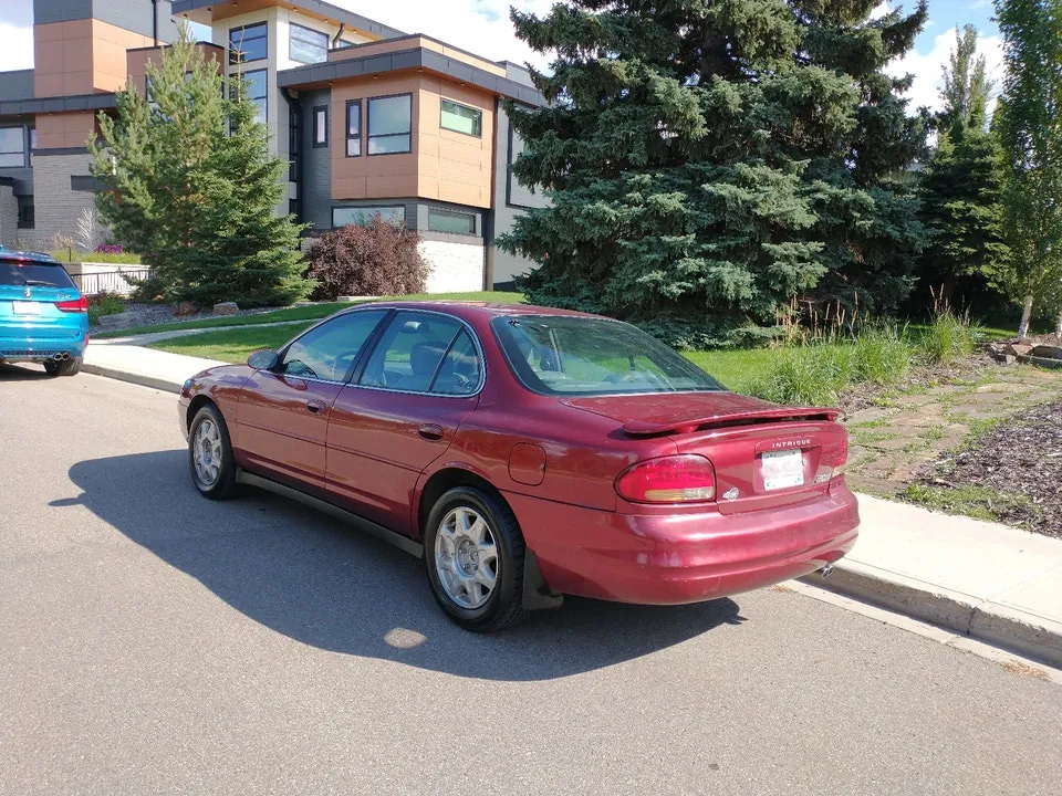 Buick Lucerne 2001 photo 3