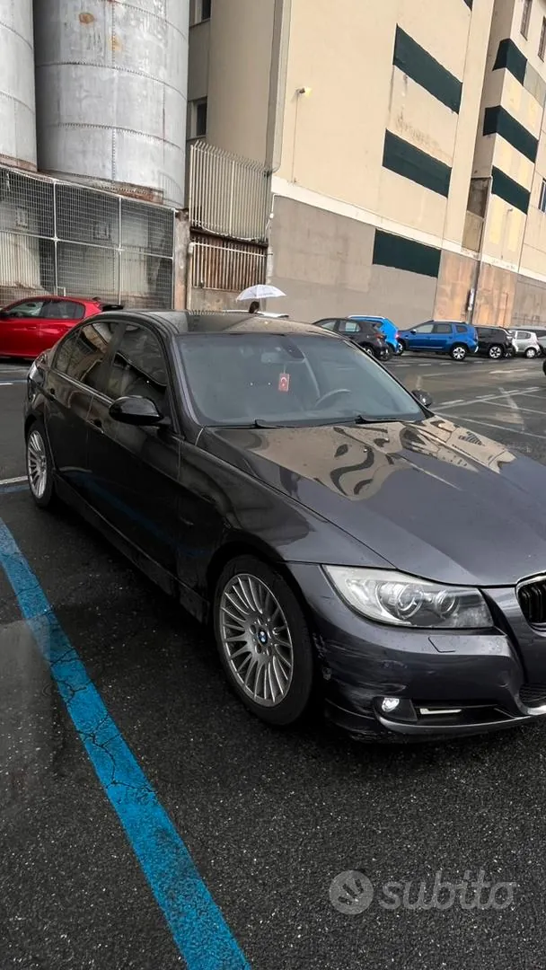 BMW 320D 2008 photo 2