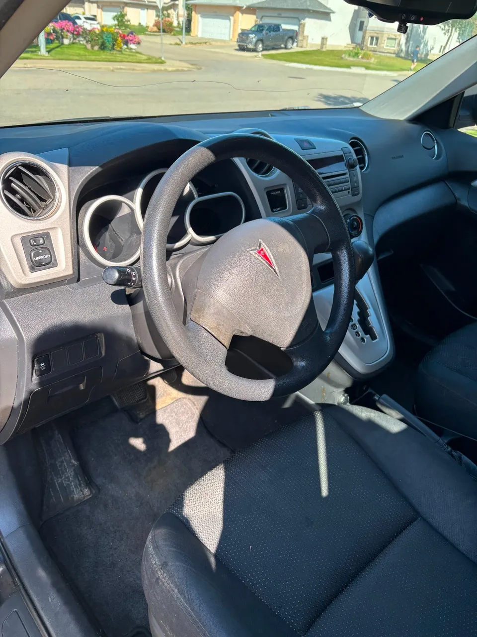 Pontiac Vibe 2010 photo 5