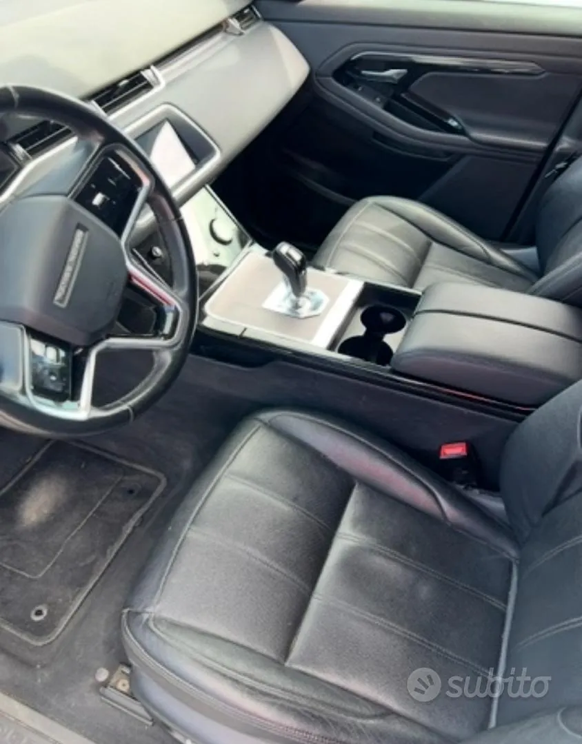 Land Rover Range Rover Evoque 2022 photo 5