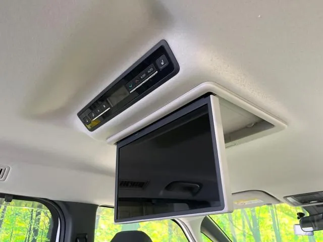 Toyota Noah 2023 photo 5