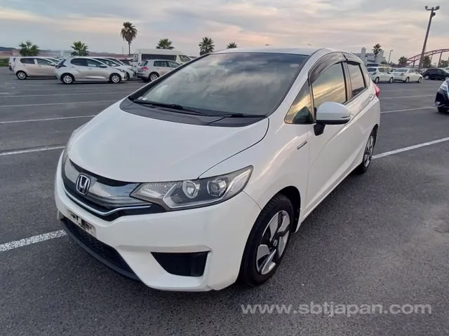 Honda Fit 2014 photo 2
