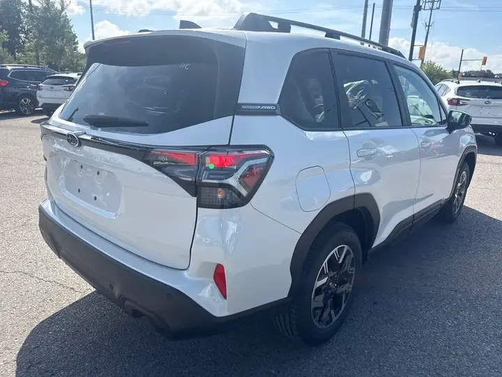 Subaru Forester 2026 photo 3