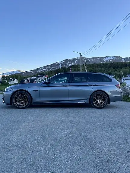 BMW 520D 2015 photo 2