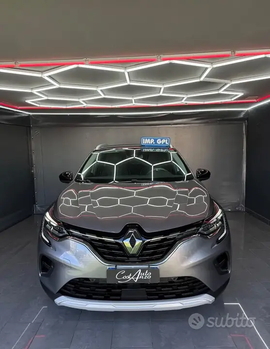 Renault Captur 2022 photo 3