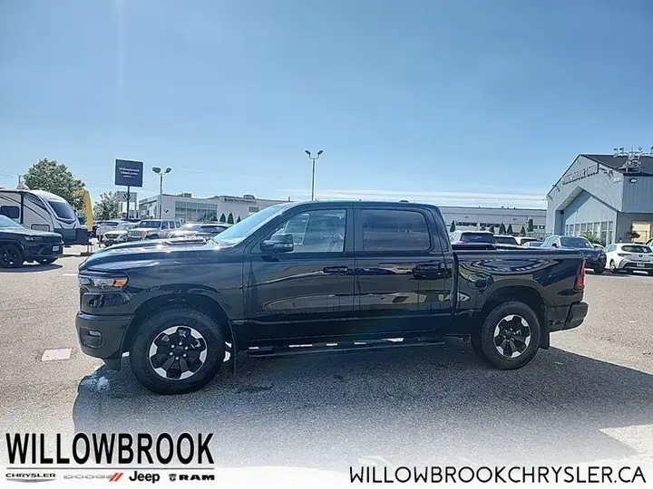 Ram 1500 2025 photo 2