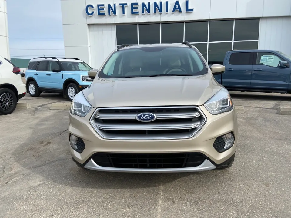 Ford Escape 2017 photo 2