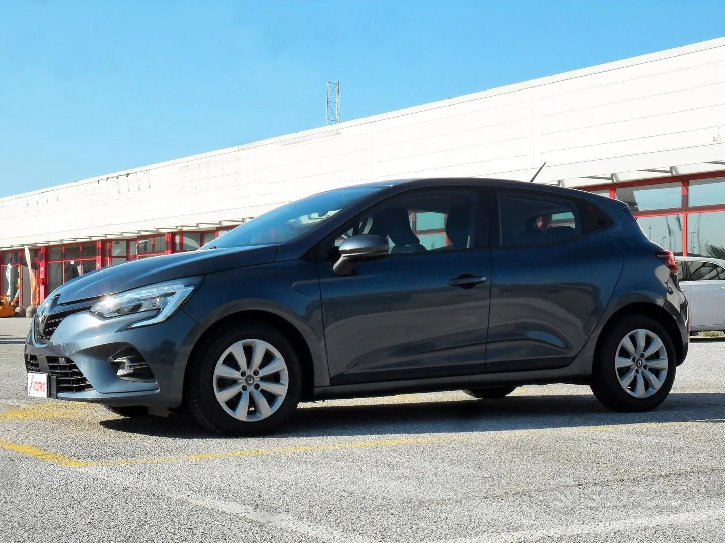 Renault Clio 2020 photo 2