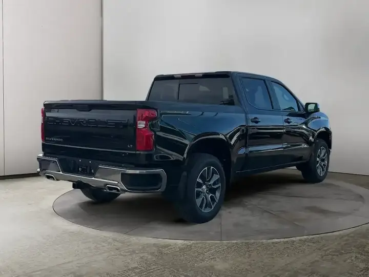 Chevrolet Silverado 1500 2026 photo 5