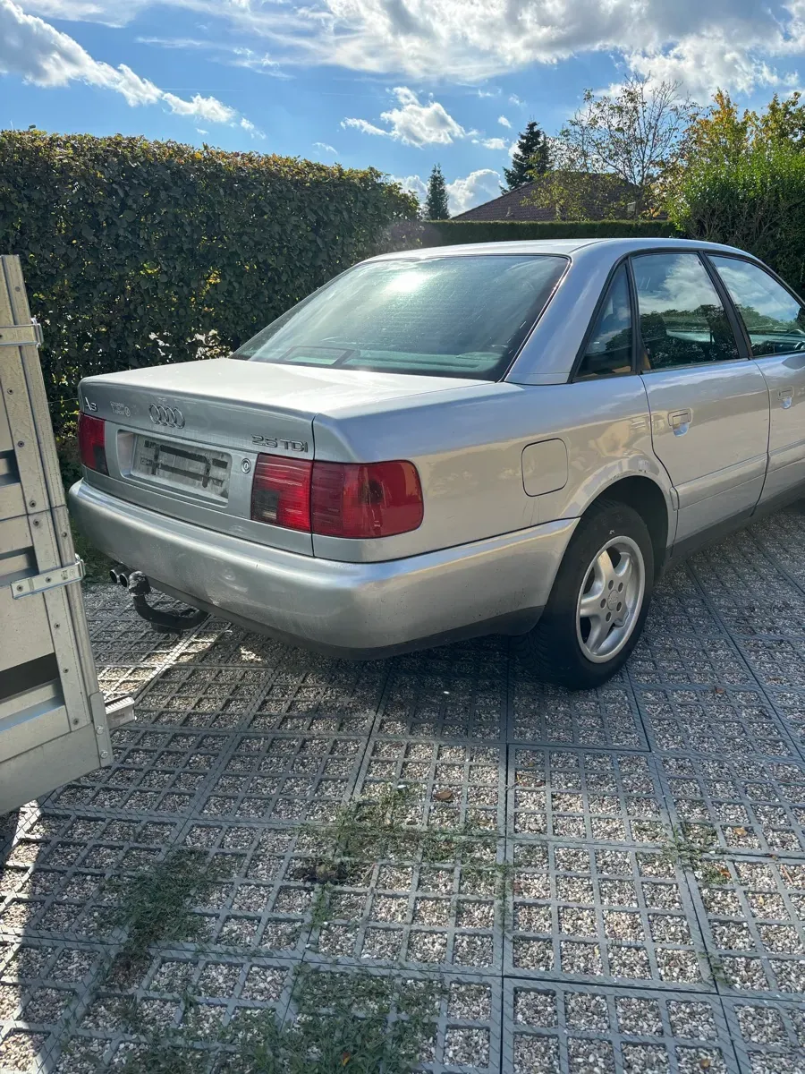 Audi A6 1996 photo 3