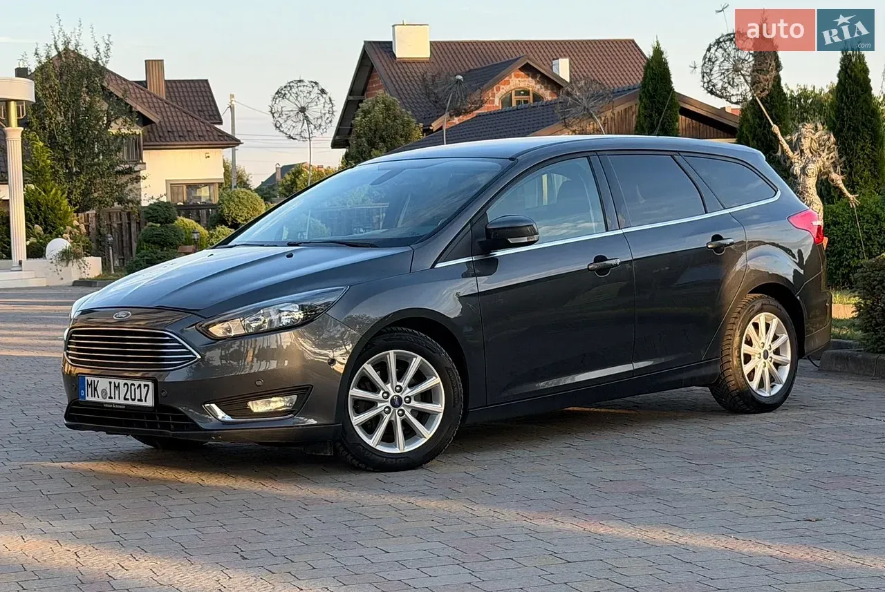 Ford Focus 2015 photo 2