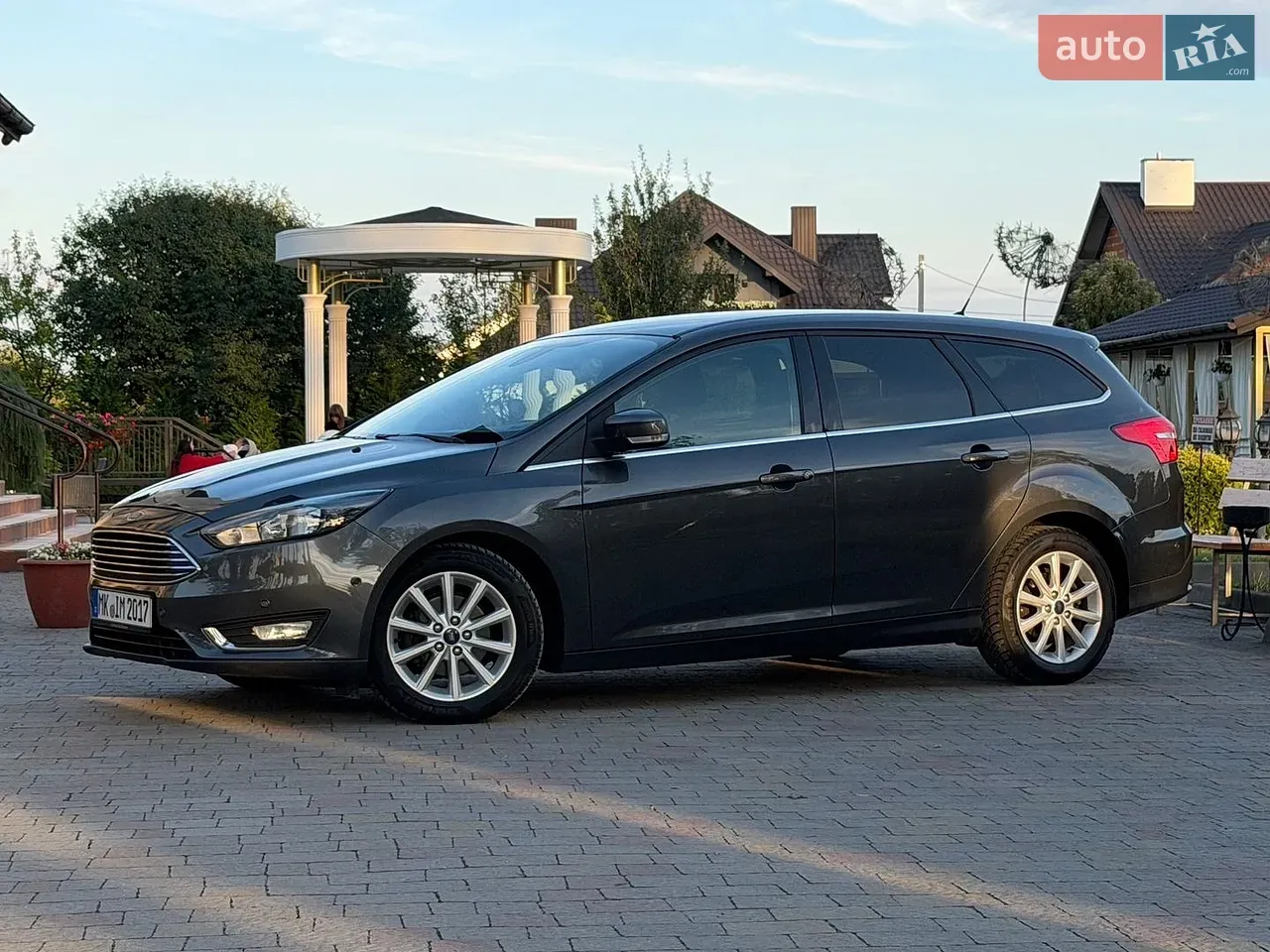 Ford Focus 2015 photo 3