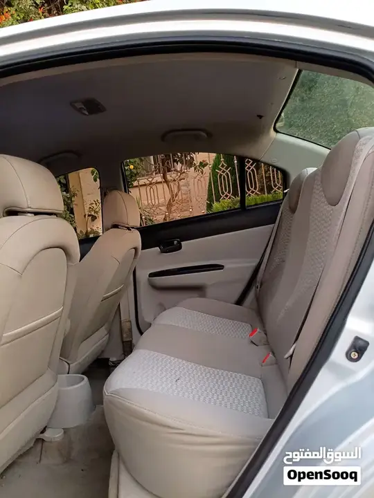 Hyundai Verna 2007 photo 3