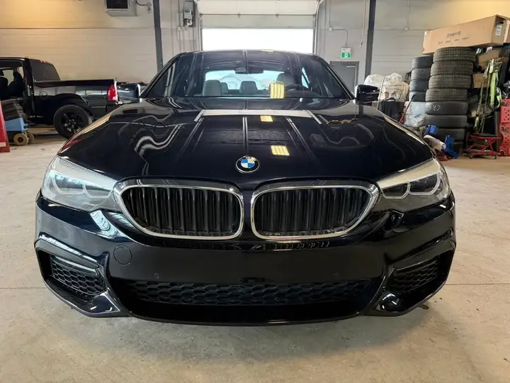 BMW 5 Series 2017 photo 2