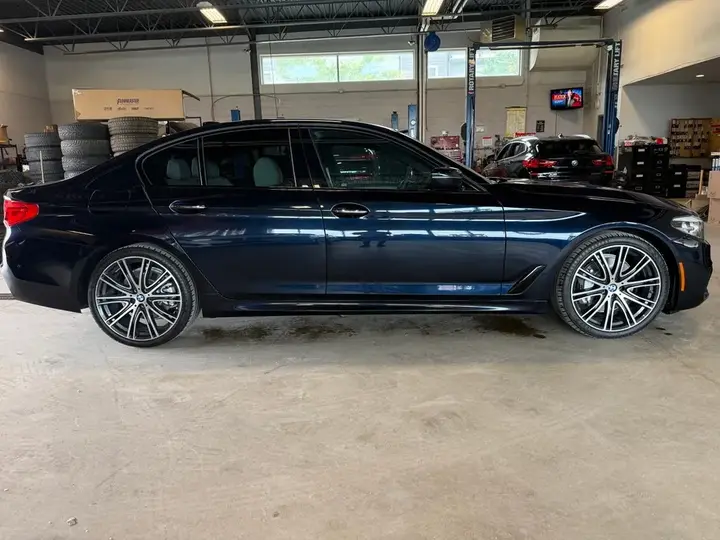 BMW 5 Series 2017 photo 4