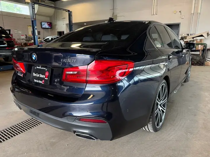 BMW 5 Series 2017 photo 5