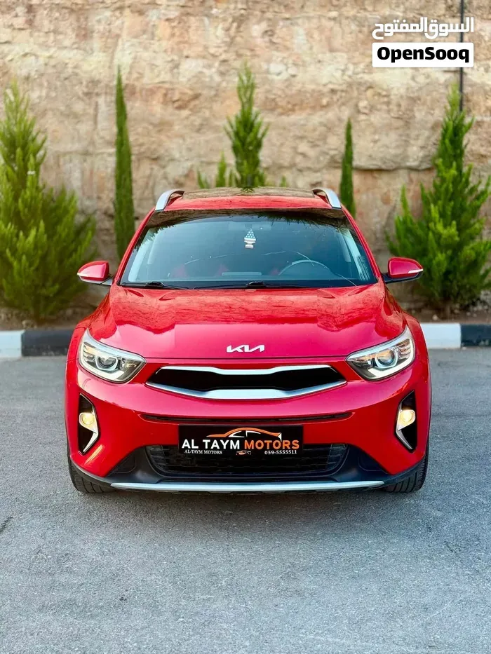 Kia Stonic 2023 photo 2