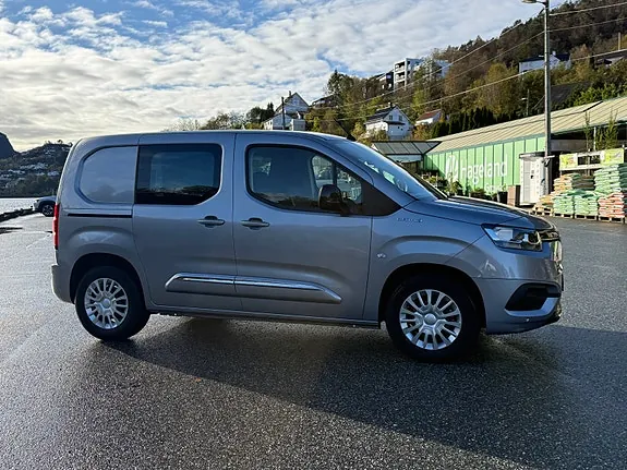 Toyota Proace City 2022 photo 4